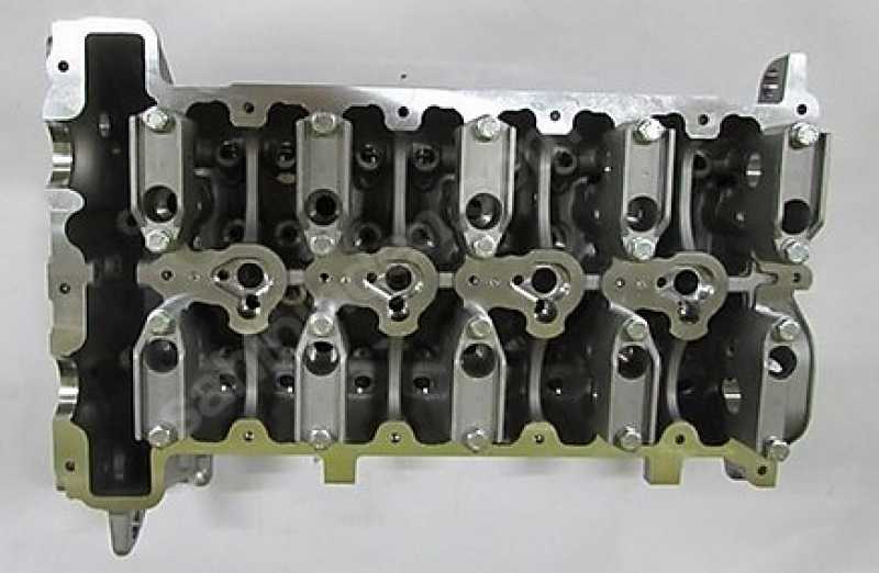 Ssangyong Actyon 2.0D  Si̇li̇ndi̇r Kapak